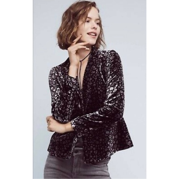 elevenses Jackets & Blazers - Anthropologie elevenses LUMI Velvet Floral Blazer
